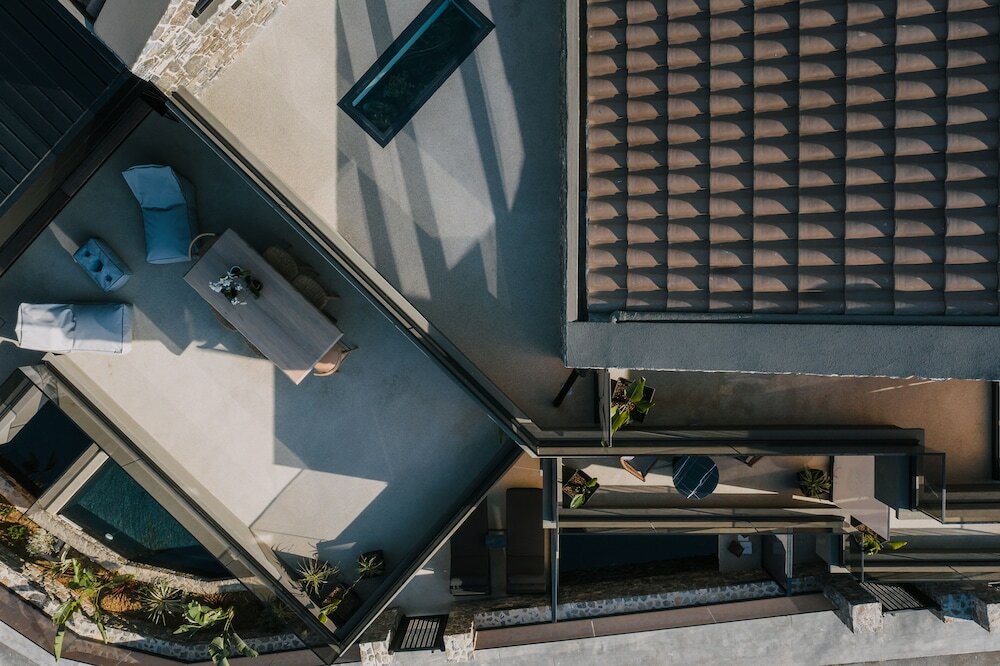 Фото Opal Executive Suites