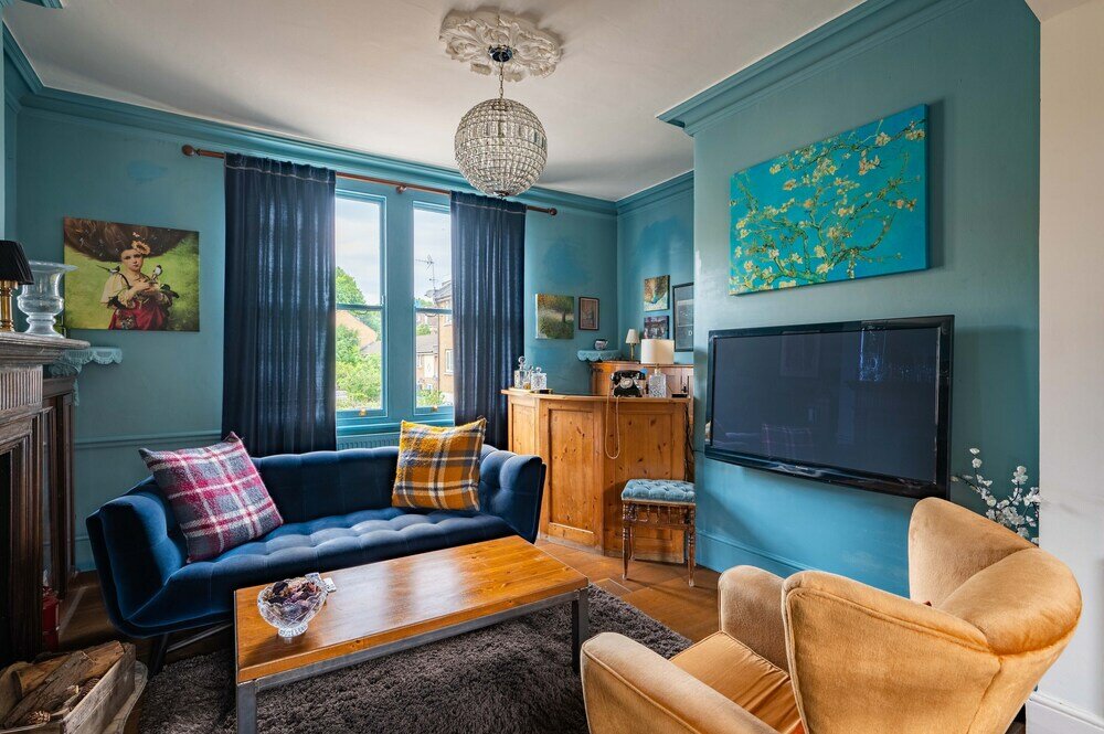 Фото Charming Home With Roof Terrace in East London by Underthedoormat