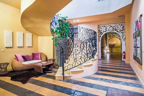 Гостиница Hotel Royal Beach 5 Premium - Central Sea View C8 в Солнечном Береге