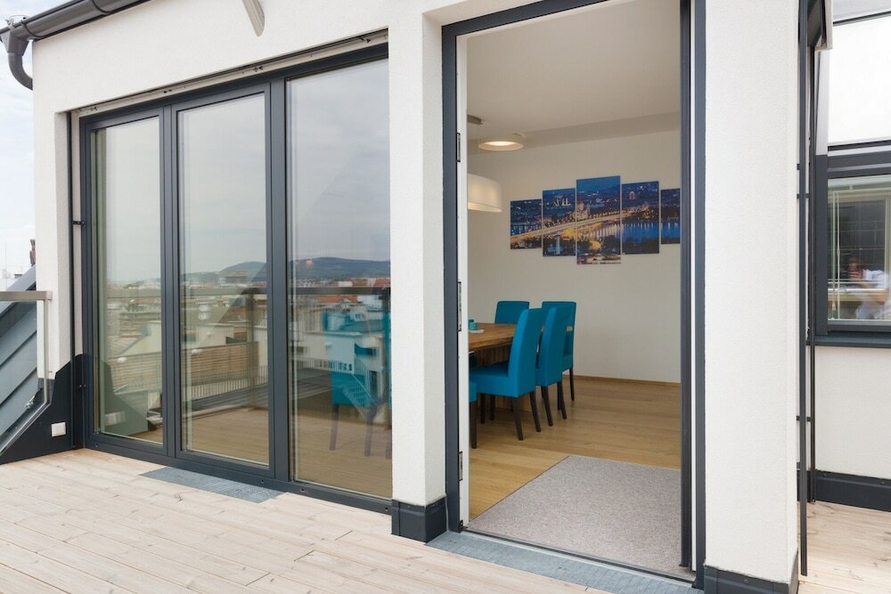 Фото City Center Tabor Luxury Apartments