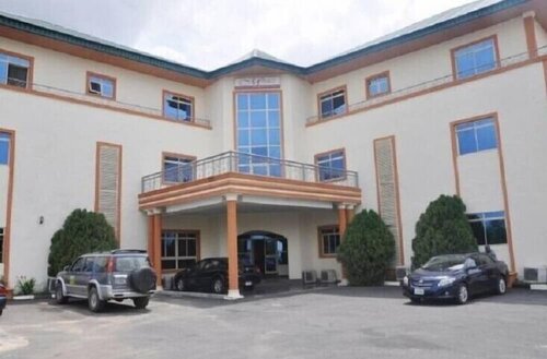 Гостиница Mangel Hotel and Suites в Калабаре