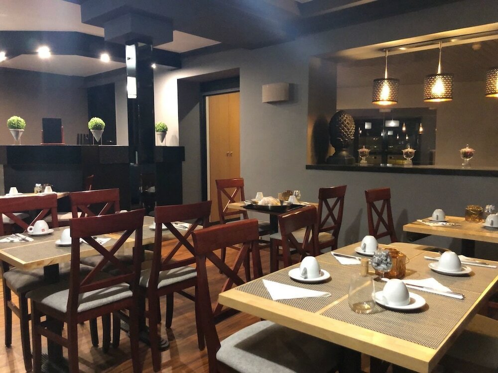 Фото Park Hotel Airport