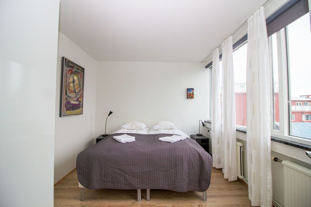 Фото Stylish Downtown Reykjavik Apartments