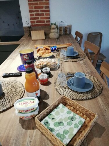 Гостиница La Grange du Bosquet в Сене-Кантене