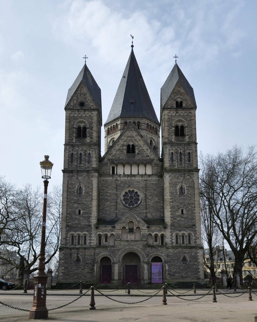 كنيسة بروتستانتية Temple Neuf ، ، صورة