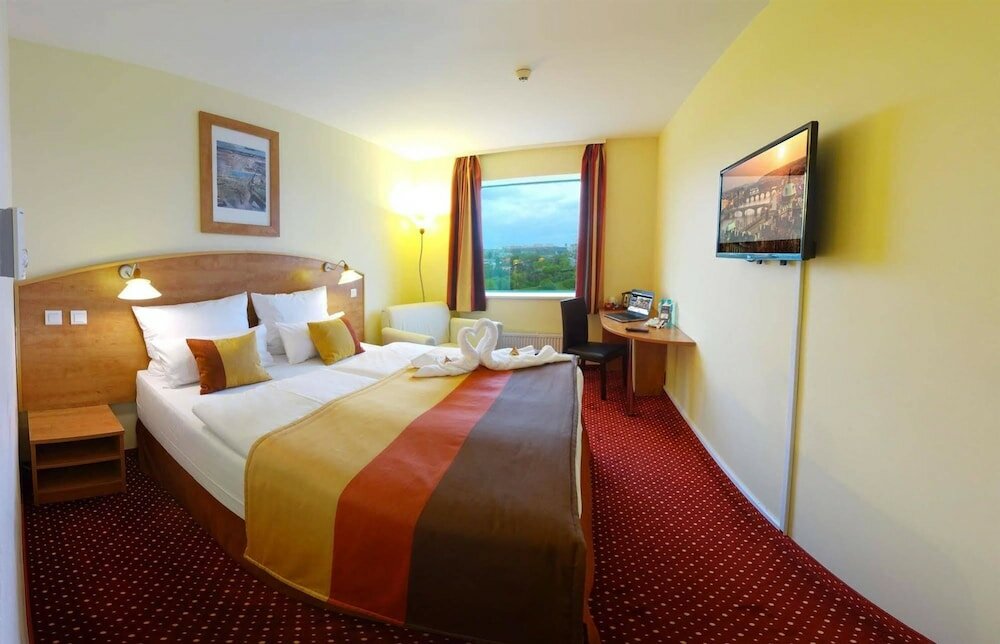 Фото Amedia Express Prag, Trademark Collection by Wyndham