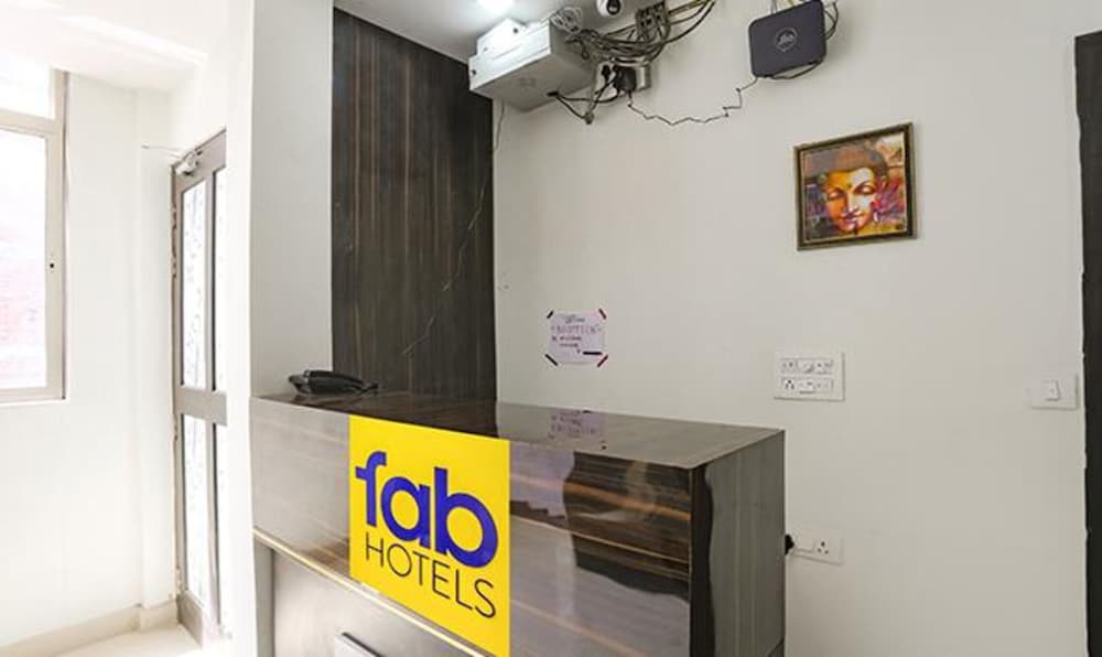 Фото Fabhotel Atharv Palace