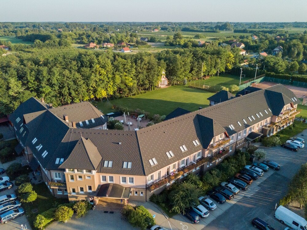 Фото Granada Konferencia Wellness Sport Hotel