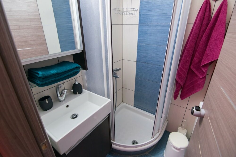 Фото Avra Comfort Rooms- Family