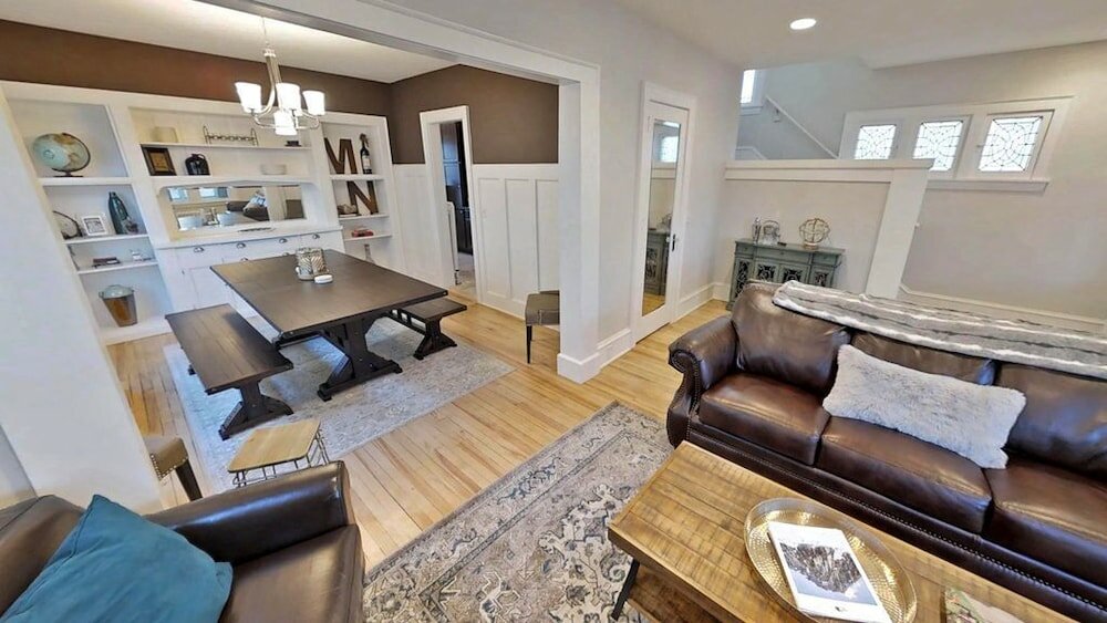 Фото Uptown Jewel