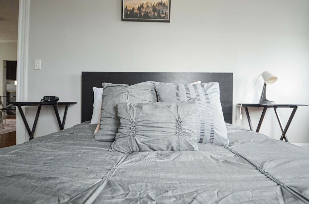 Фото Modern2Bd Apartment