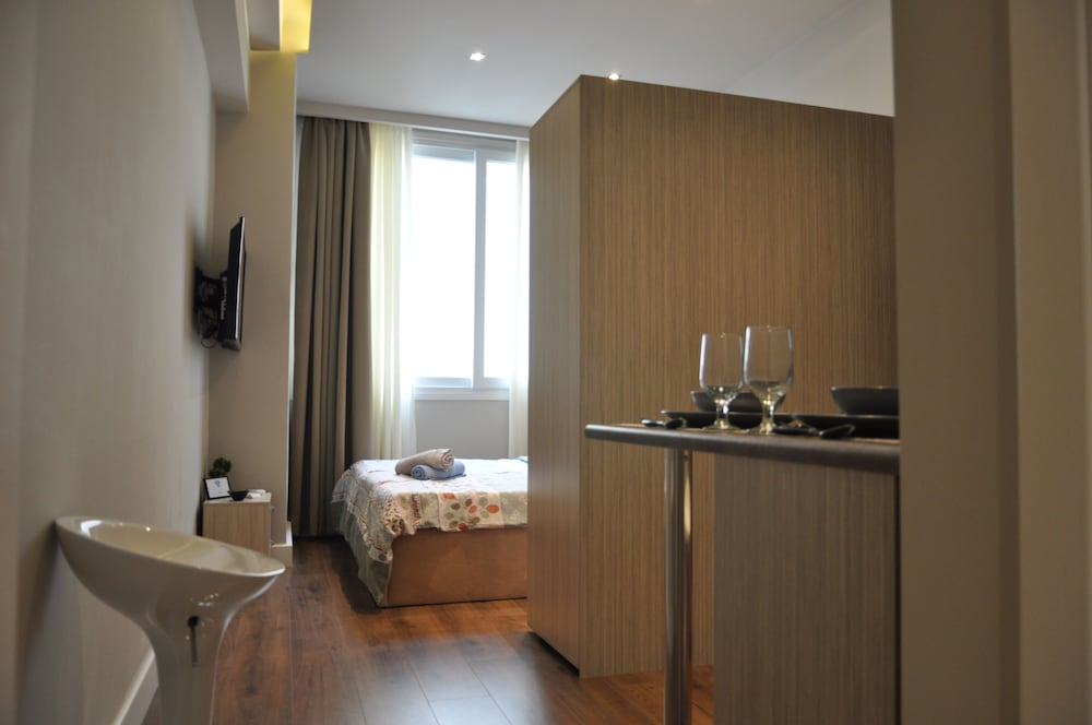 Фото Penthouse Apartments, The Luxury Suites