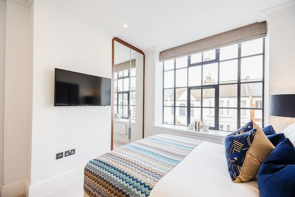 Фото Palace Wharf Apartments