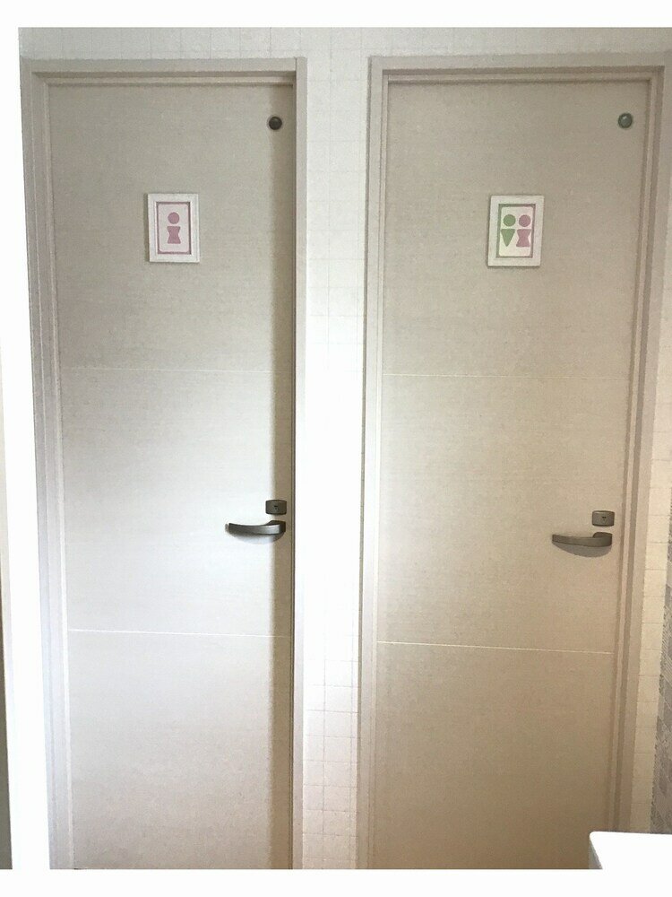 Фото Guesthouse Yours - Hostel