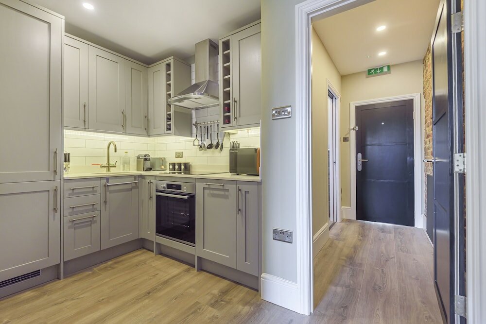 Фото Oak & Poppy