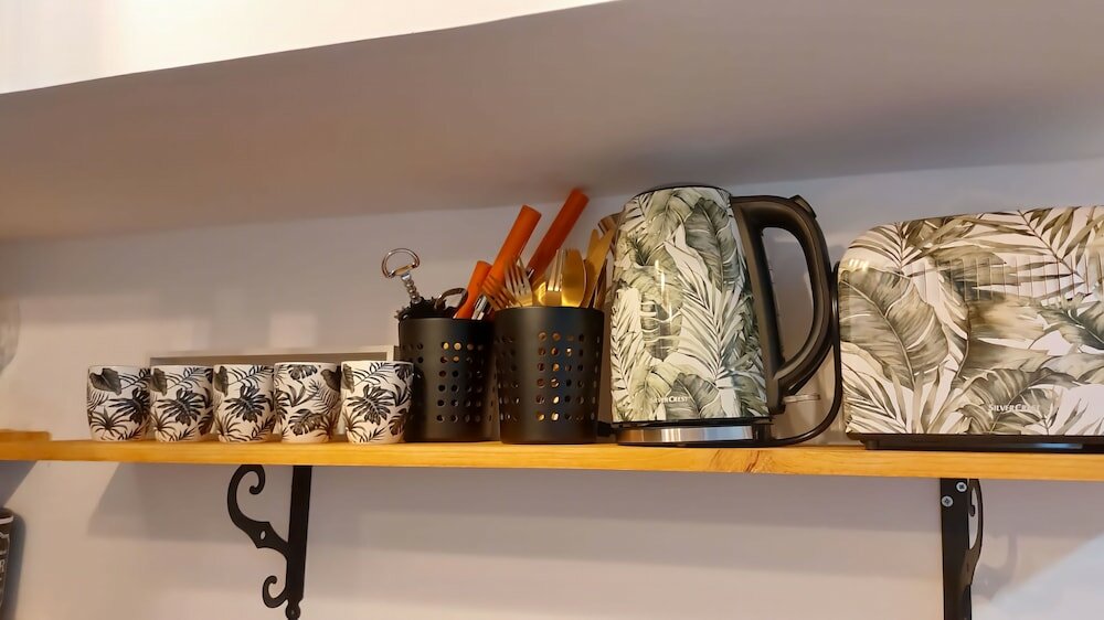 Фото Calle de Esteban Terradas 3 bajo