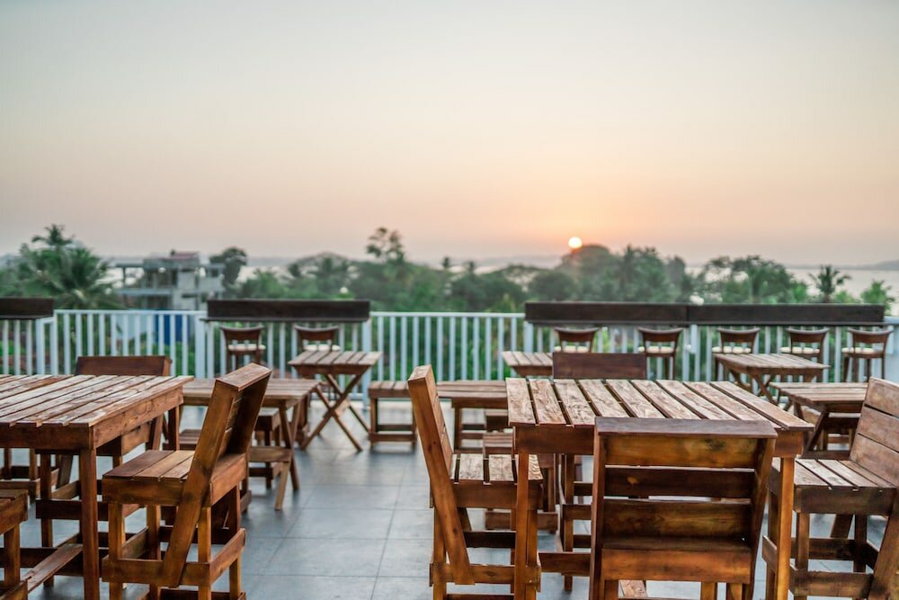 Фото Scenic Bay Weligama