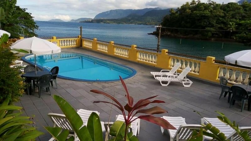 Гостиница Colonial Hotel De Ilhabela