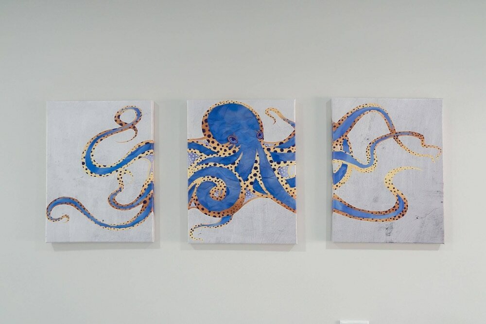 Фото Beachy Blues Apt A, Downtown, Shops, Cafes & Beach, Dog Friendly