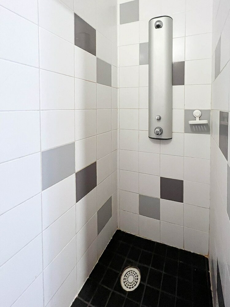 Фото Auberge de Jeunesse Hi Nice - Les Camélias