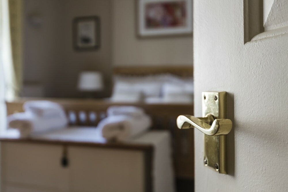 Фото Charming Victoria Home close to Buckingham Palace