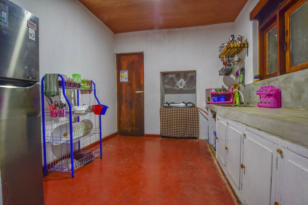 Фото Jay's Bunks-Kandy Hostel - Adults Only