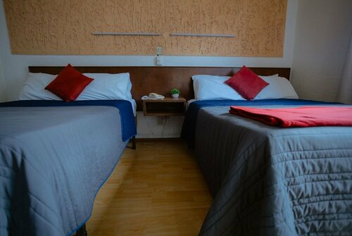 Внешний вид отеля Hotel Zacatecas Courts в Сакатекасе, фото 4