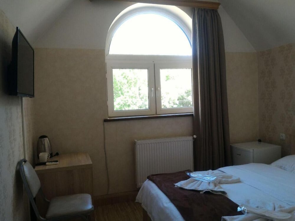 Фото 7 Star Hotel