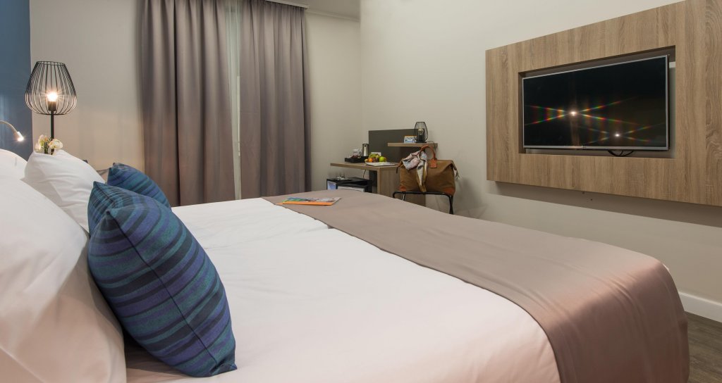 Фото Three Corners Lifestyle Hotel