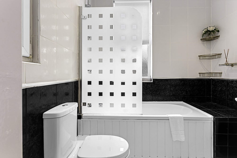 Фото The Marylebone Marble