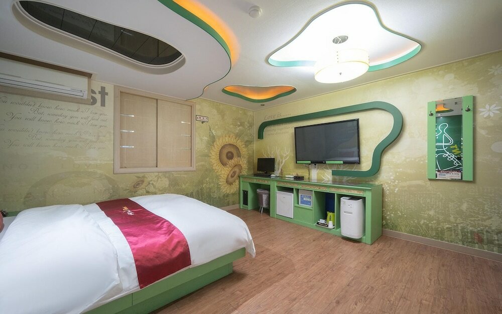 Фото Pohang Ocheon Party Rock Motel