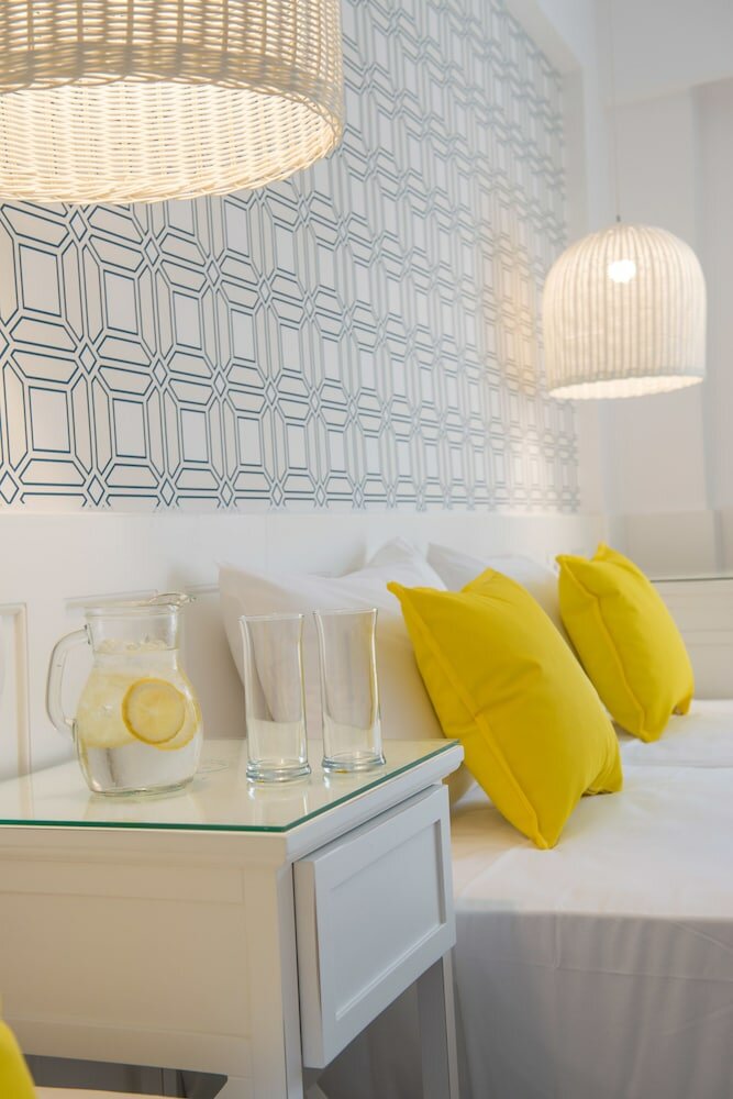 Фото Mari Kristin Beach Hotel - Adults Only