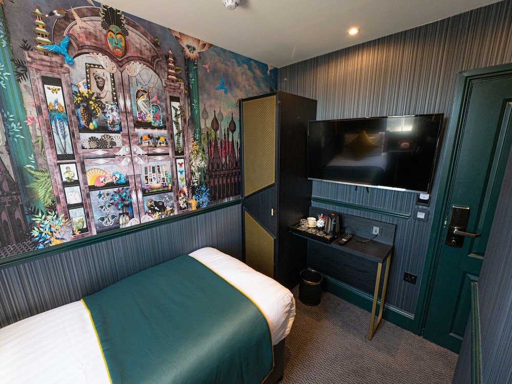 Фото Hyde Park Green