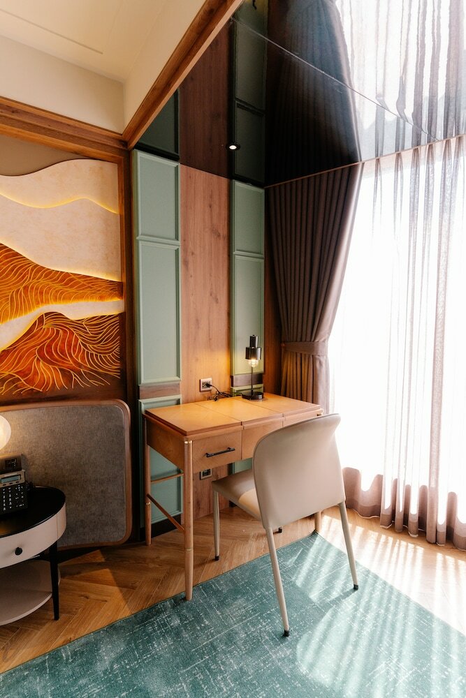 Фото La Passion Premium Cau Go Hotel