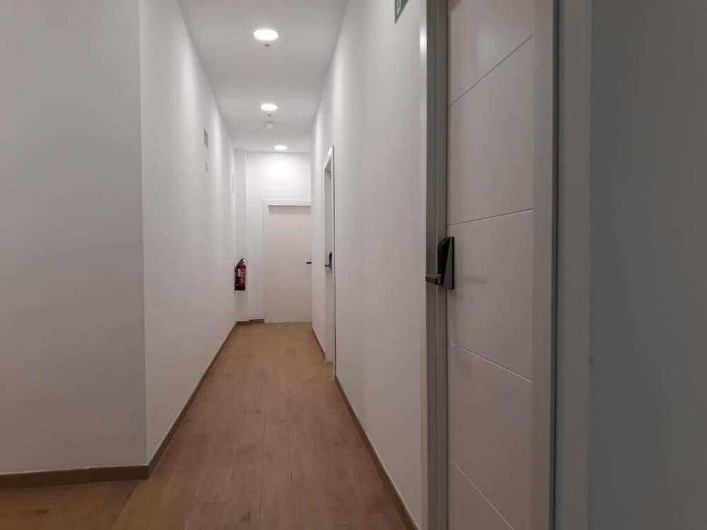 Фото The Corner House