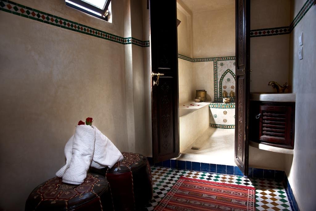 Фото Riad Al Loune