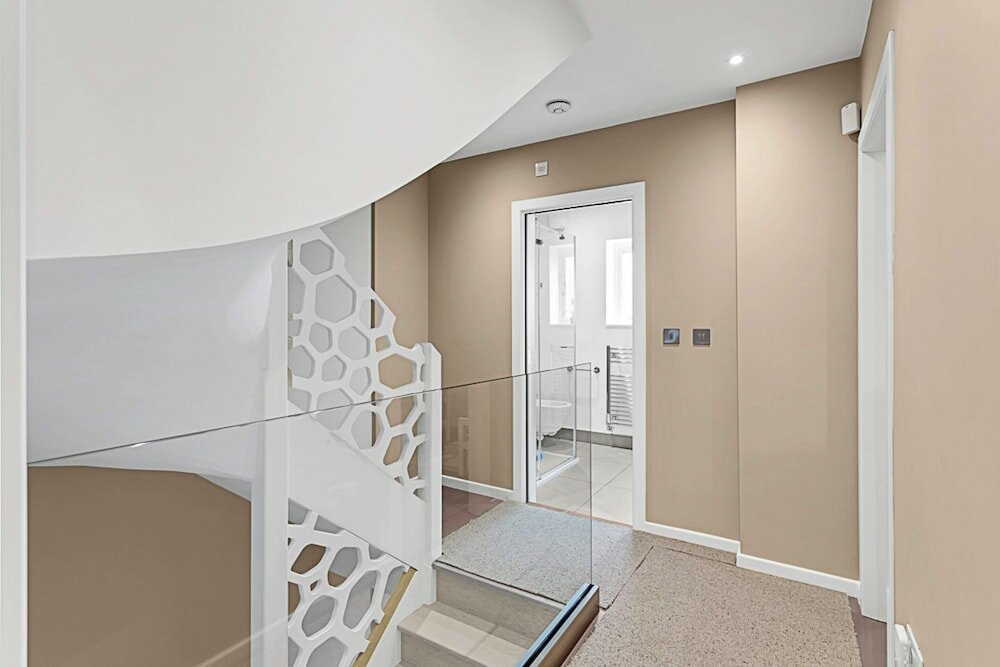 Фото 2-bed Getaway Near East Dulwich Station