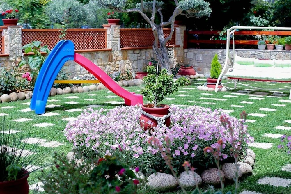 Фото Melis Studios