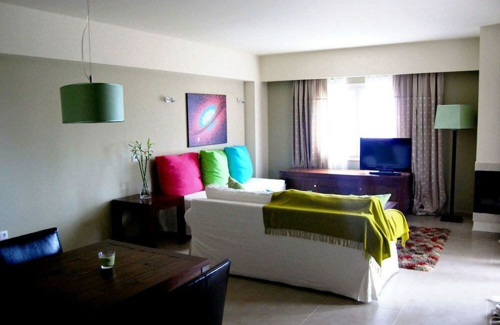 Фото Astrolabe Hotel