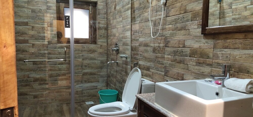 Фото White Dragon Hotel