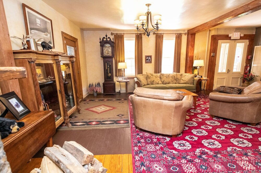 Фото Waybury Inn