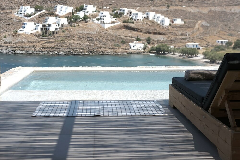 Фото Amal Kythnos Suites