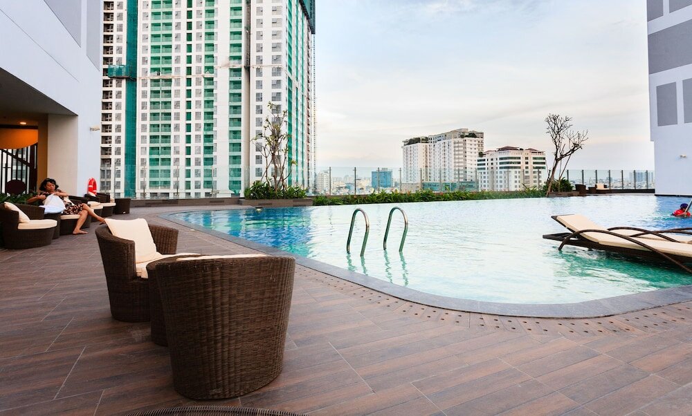 Фото Infinity Pool Signature  Saigon Rivergate