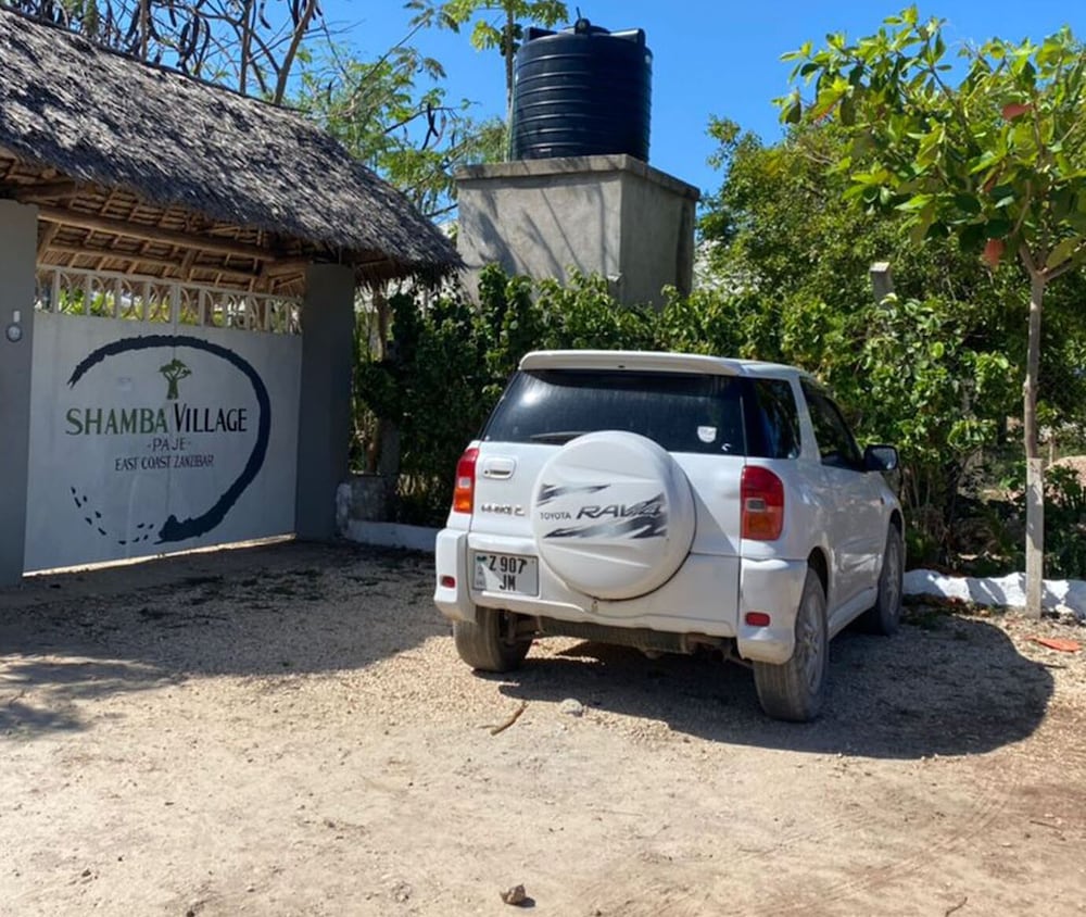 Фото Shamba Village Hotel