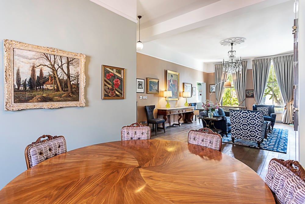 Фото Well-designed Chelsea Flat