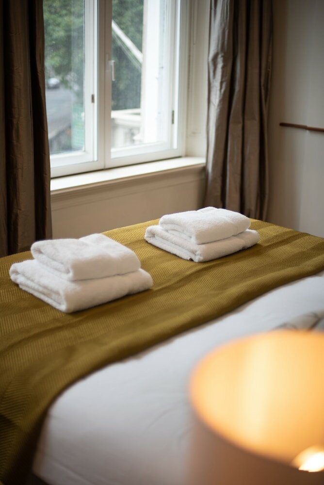 Фото Grosvenor Gardens by Capital