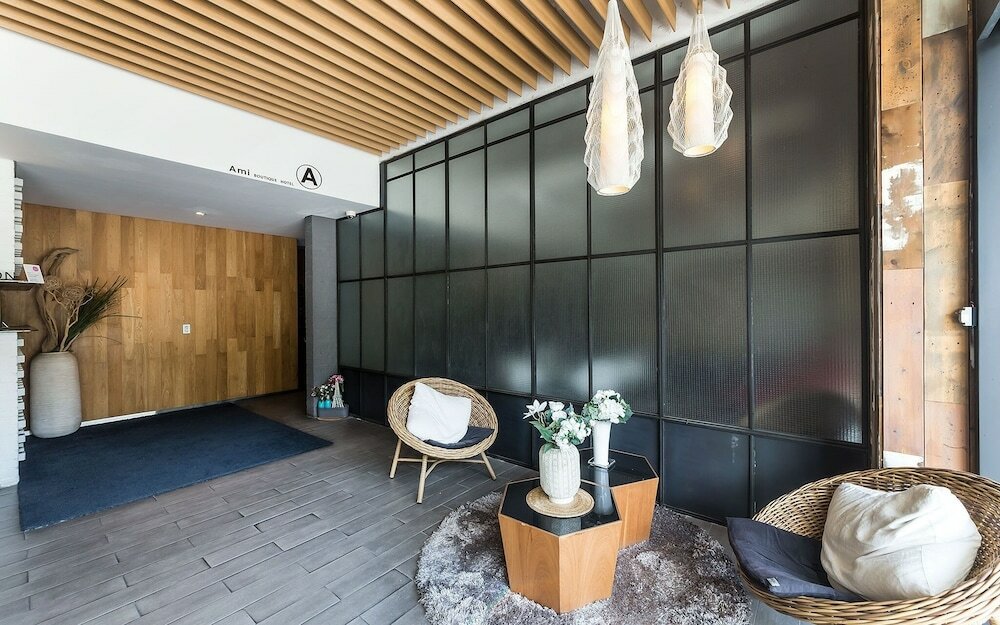 Фото Yongin Army Boutique