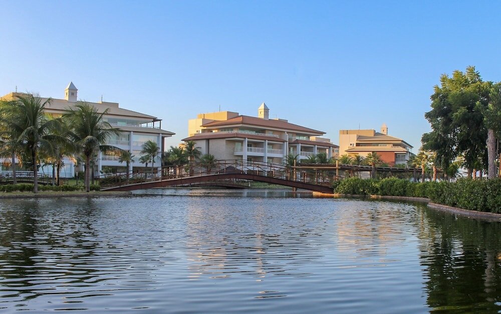 Фото Penthouse Apartment with Hot Tub near Beach