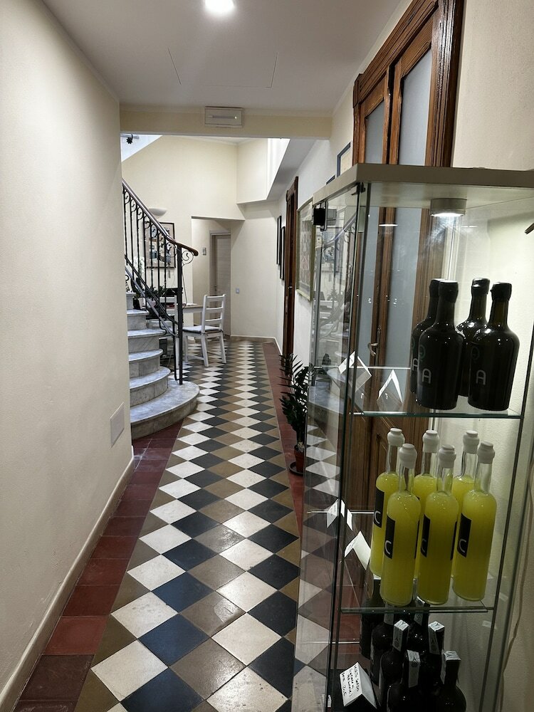 Фото Domo Achenza Guesthouse