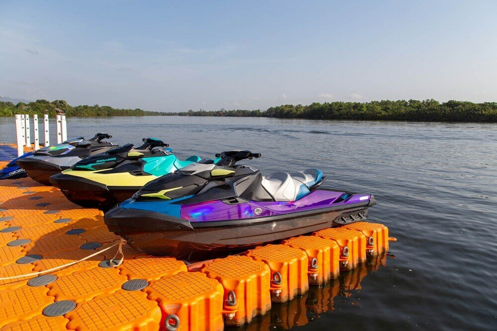 Фото Castle Bayview Resort & SPA